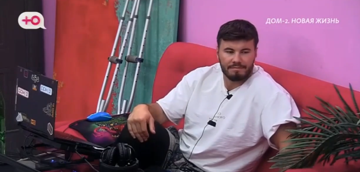 Между Сергеем Хорошевым и его женой встала Вика Дилье Между Сергеем Хорошевым и его женой встала Вика Дилье