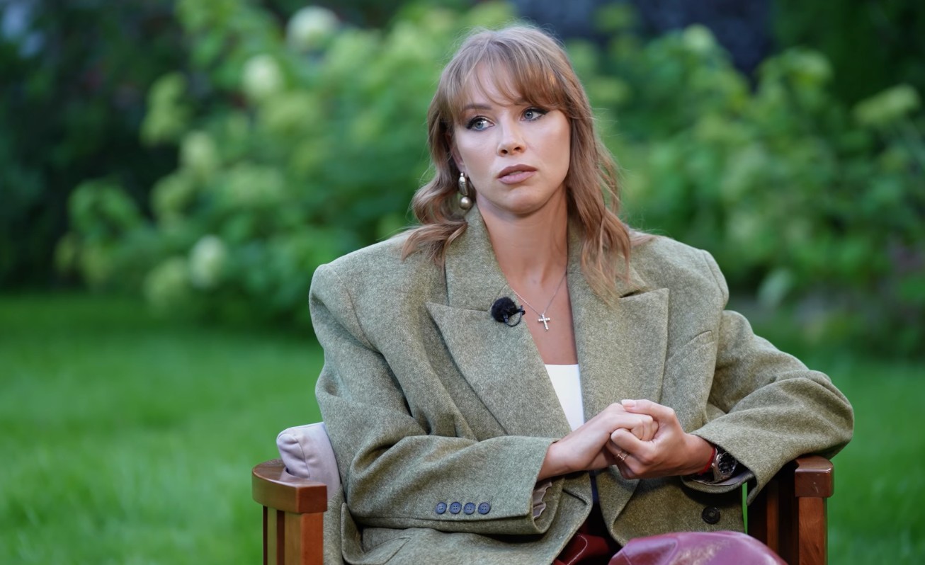 Елена Товстик отреагировала на интервью Полины Дибровой