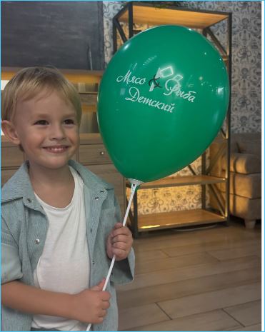 Клавдия Безверхова своеобразно отметила 4 день рождения сына Роберта Клавдия Безверхова своеобразно отметила 4 день рождения сына Роберта