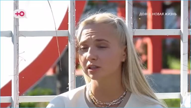 Отношениям Насти Филипповой и Дмитрия Луковкина дает не больше месяца мама Данко Отношениям Насти Филипповой и Дмитрия Луковкина дает не больше месяца мама Данко