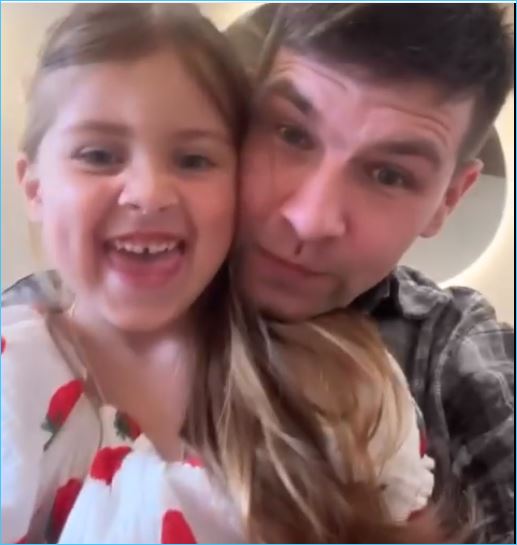 Дмитрий Дмитренко поделился радостью от встречи со своими детьми Дмитрий Дмитренко поделился радостью от встречи со своими детьми