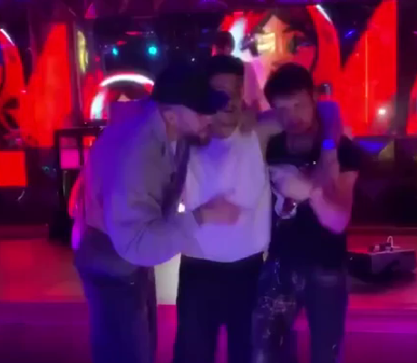 Тиграна Салибекова активно поддерживают друзья в связи с предстоящим разводом