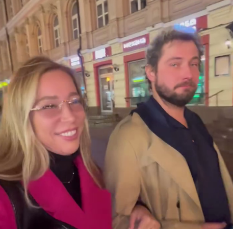 Брату 38 лет! Надежда Ермакова рассказала о тёплом вечере в кругу семьи