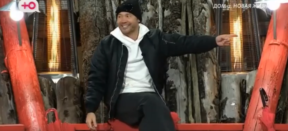 Андрей Черкасов собирает жалобы на участников Дома 2 Андрей Черкасов собирает жалобы на участников Дома 2