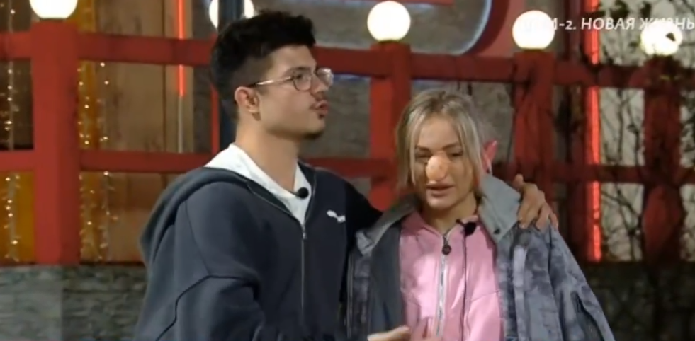 Никита Гуранда провел репетицию предложения Элине Рахимовой Никита Гуранда провел репетицию предложения Элине Рахимовой