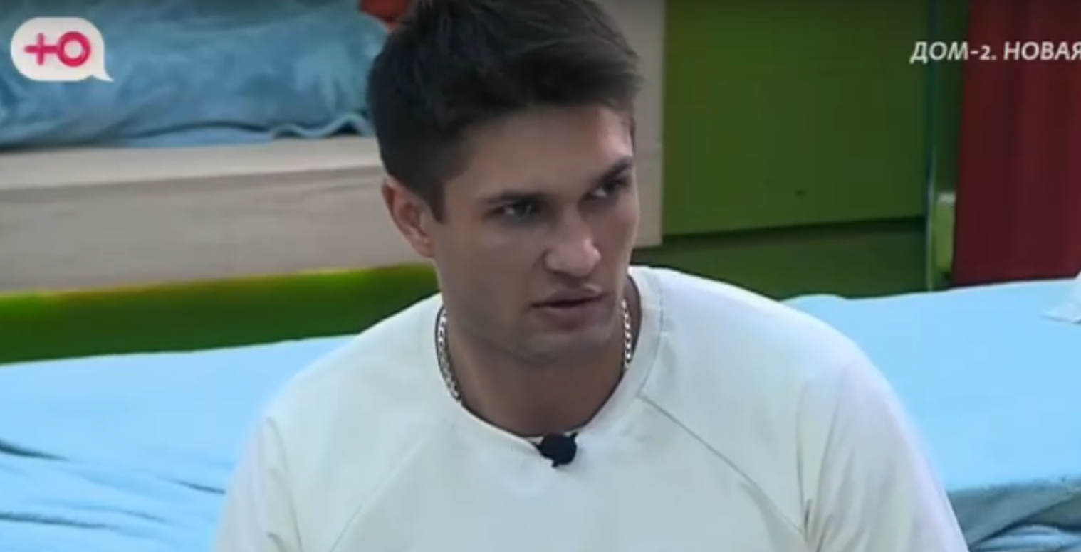 Антон Беккужев рад тому, что Виктория Вихарева строит отношения