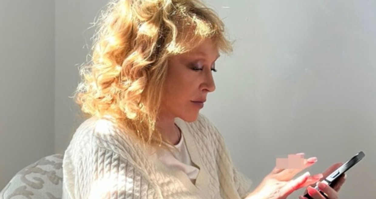 Россиянам не пришелся по душе размер пенсии уехавшей Пугачевой