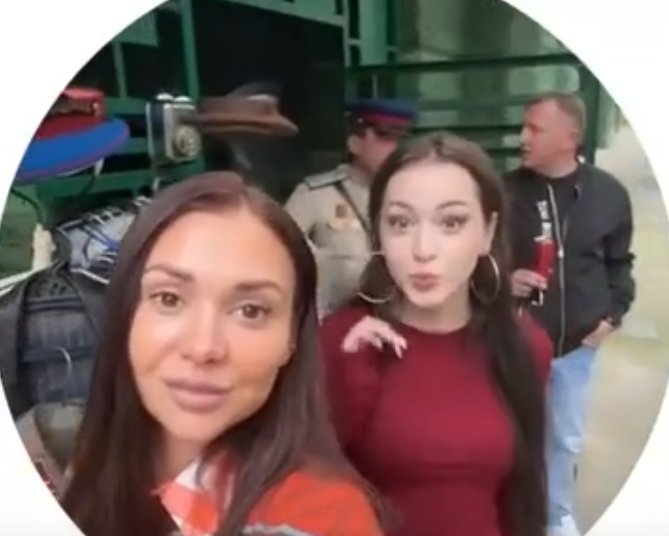 Елена Тепловодская в восторге от посещения дачи Сталина в Сочи