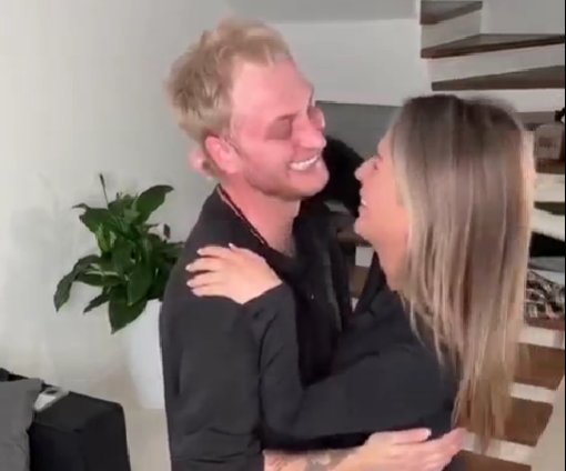 Майя Донцова приготовила трогательный сюрприз для Дана Подлецкого Майя Донцова приготовила трогательный сюрприз для Дана Подлецкого