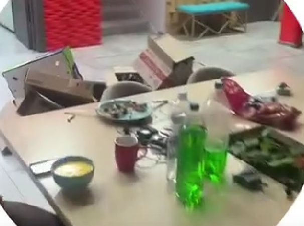 Игорь Григорьев считает, что живет среди свиней