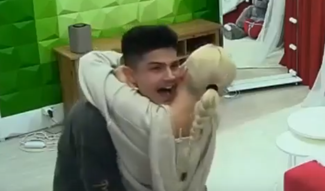 Рахимова выпрашивает ребёнка у Гуранды, который боится ответственности