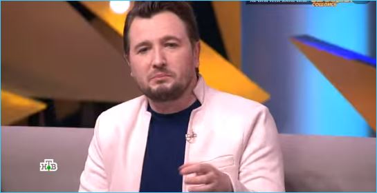 Нашлась причина ухода Влада Кадони с телевидения и с проекта Дом 2 Нашлась причина ухода Влада Кадони с телевидения и с проекта Дом 2