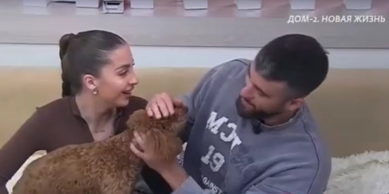 Игорь Григорьев выбил из-под Квашниковой стул и переехал в мужскую спальню