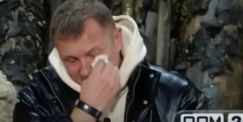 Илья Яббаров расплакался, вспоминая своего отца и детство