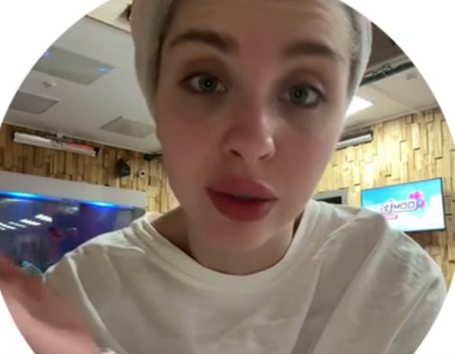 У Кати Квашниковой нет беременности, а проблемы с кишечником