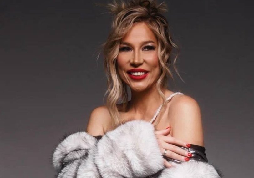 Надежда Ермакова подробно рассказала, почему откладывает операцию Надежда Ермакова подробно рассказала, почему откладывает операцию