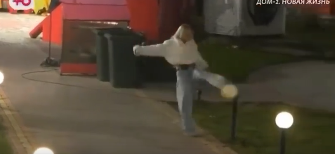 Элина Рахимова стала популярной благодаря истерикам