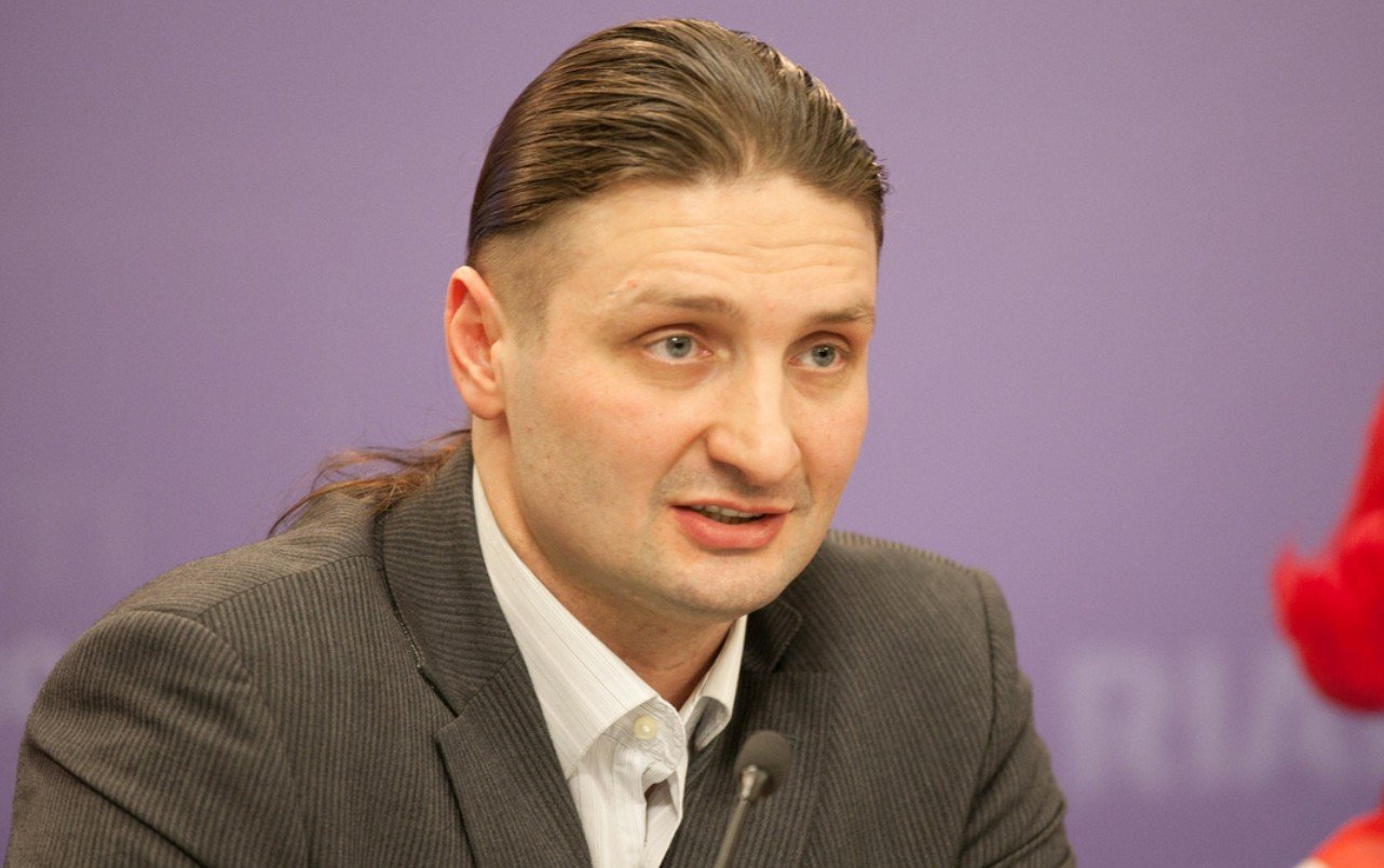 Эдгард Запашный призвал лишить Пугачеву звания народной артистки