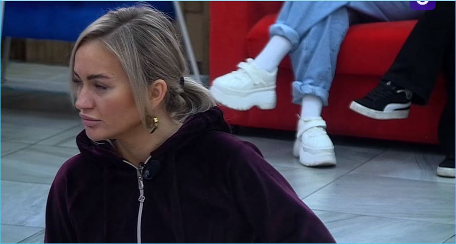 До Элины Рахимовой с трудом дошло, что семья Гуранды её не примет До Элины Рахимовой с трудом дошло, что семья Гуранды её не примет