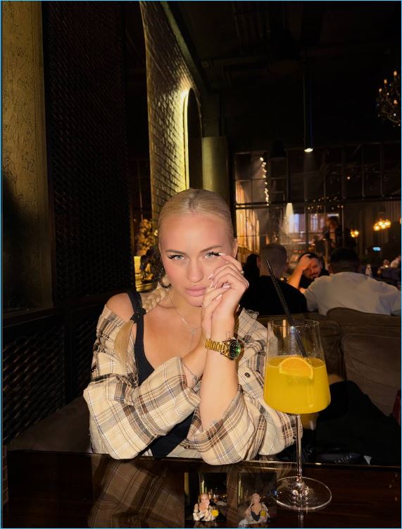 От Элины Рахимовой отказался очередной молодой поклонник