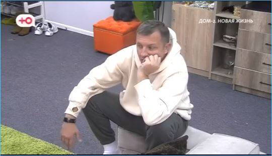 Илья Яббаров и Елена Тепловодская выясняли, кто кого позорит в этих отношениях