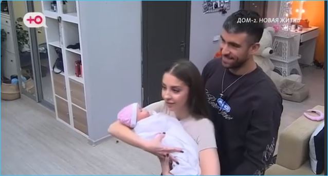 Екатерину Квашникову не интересует активность Григорьева в социальных сетях Екатерину Квашникову не интересует активность Григорьева в социальных сетях