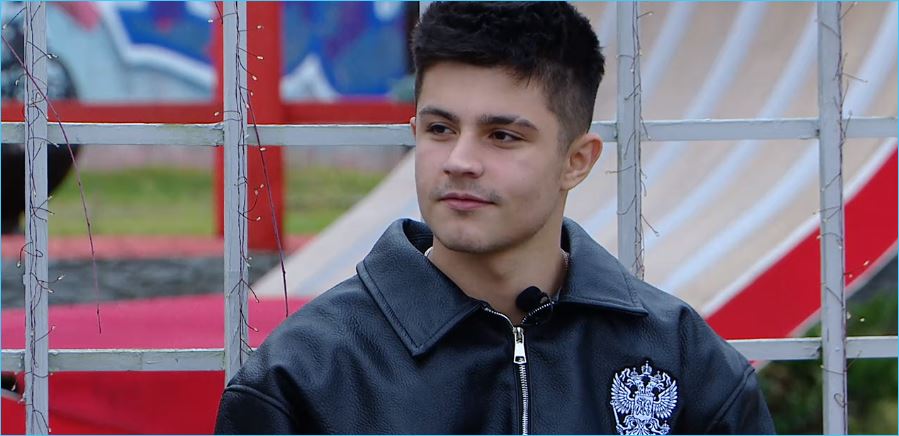 Никита Гуранда еще не нагулялся и не наигрался, считают зрители Дома 2 Никита Гуранда еще не нагулялся и не наигрался, считают зрители Дома 2