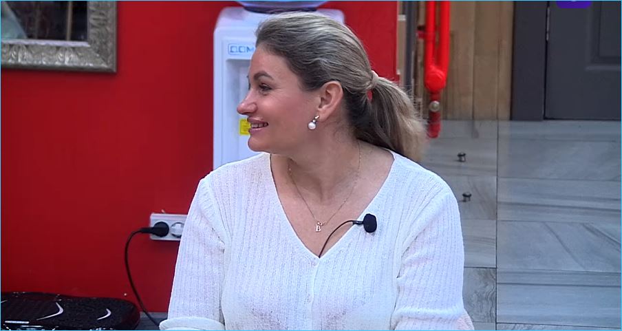 Вероника Гракович вне проекта Дом 2 не может устроить свою жизнь