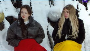 как Молодые девушки считают, что их место на проекте занимает Вероника Гракович со своим «треугольником»