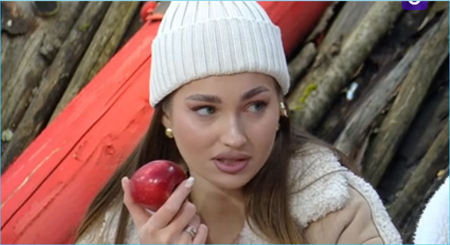 Тигран Салибеков давно не шутит по поводу жены Виктории. И не желает быть мужем-содержанкой Тигран Салибеков давно не шутит по поводу жены Виктории. И не желает быть мужем-содержанкой