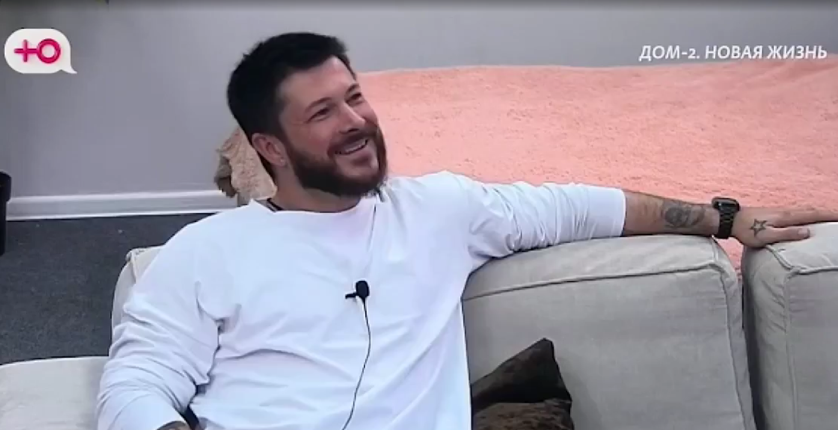 Дмитрий Шишкану пошел по стопам Тиграна Салибекова и выбрал юную девушку