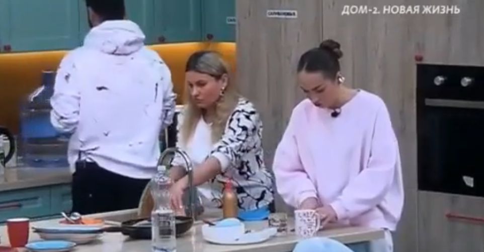 Вероника готова вернуть деньги Виктории Салибековой за все подарки