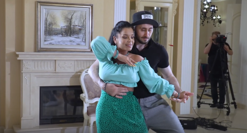 Юлия Колисниченко опровергла слухи о расставании с Константином Волгиным