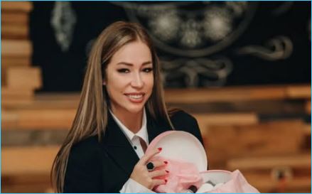 Надежда Ермакова после съемок в маске опять вспомнила о своем разводе с Чистовым Надежда Ермакова после съемок в маске опять вспомнила о своем разводе с Чистовым