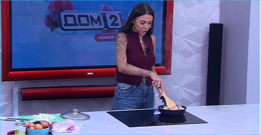 Елена Тепловодская разъяснила ситуацию с отказом от услуг подруги Елена Тепловодская разъяснила ситуацию с отказом от услуг подруги