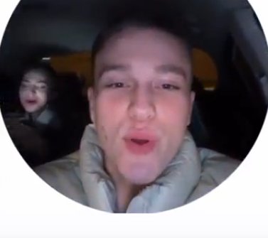 Виктория Андреева отбила "пупсика" Артёма у Вероники Гракович