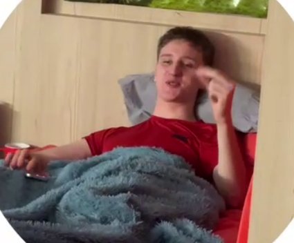 Элина Рахимова преследует Никиту Гуранду по ночам