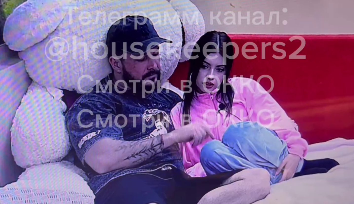 Дмитрий Шишкану пошел по стопам Тиграна Салибекова и выбрал юную девушку