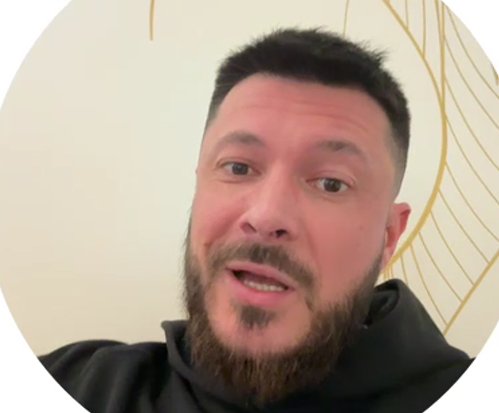 Илья Яббаров недоволен предновогодней фотосессией в стиле "ню" на Доме 2