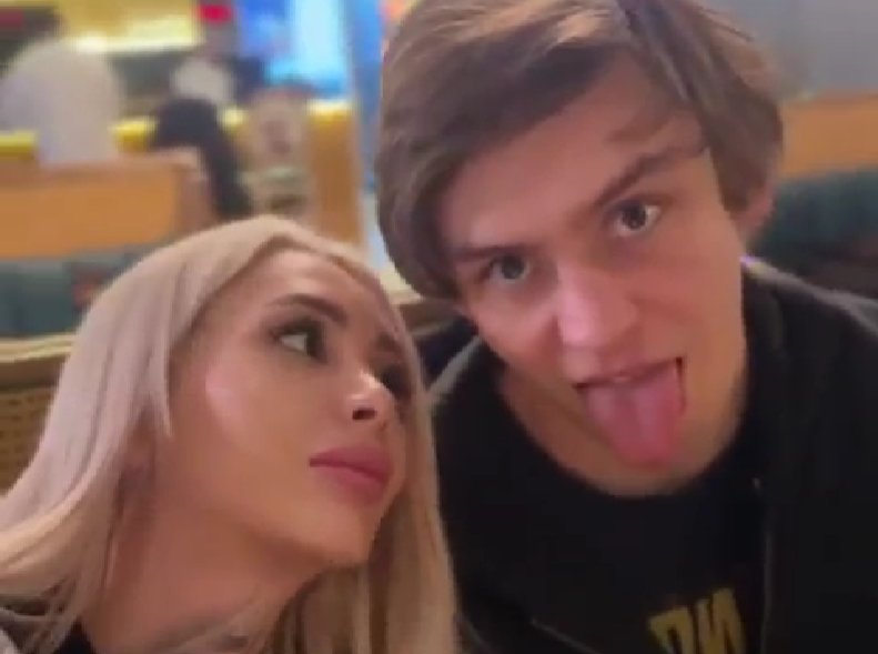 Клавдия Безверхова познакомилась с мамой своего избранника Романа Шкуро