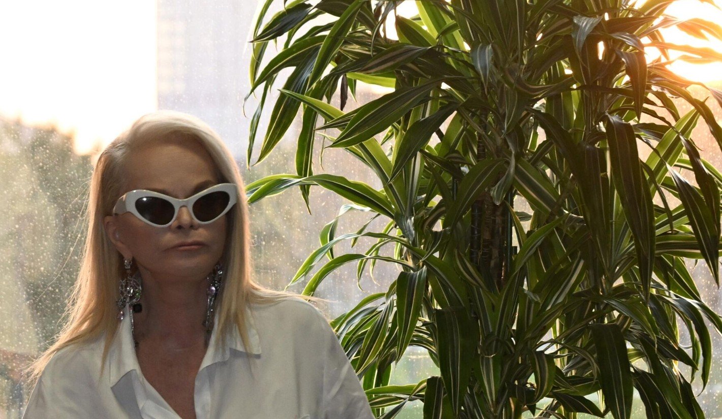 Вскрылись неожиданные подробности сделки купли-продажи квартиры Ларисы Долиной Вскрылись неожиданные подробности сделки купли-продажи квартиры Ларисы Долиной