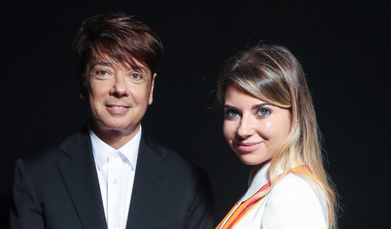 Дочь Валентина Юдашкина рассказала о стеснении детей говорить по-русски Дочь Валентина Юдашкина рассказала о стеснении детей говорить по-русски