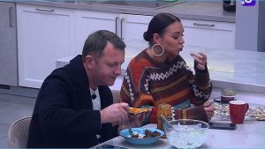 как Мнение Ильи Яббарова критикует Елена Тепловодская