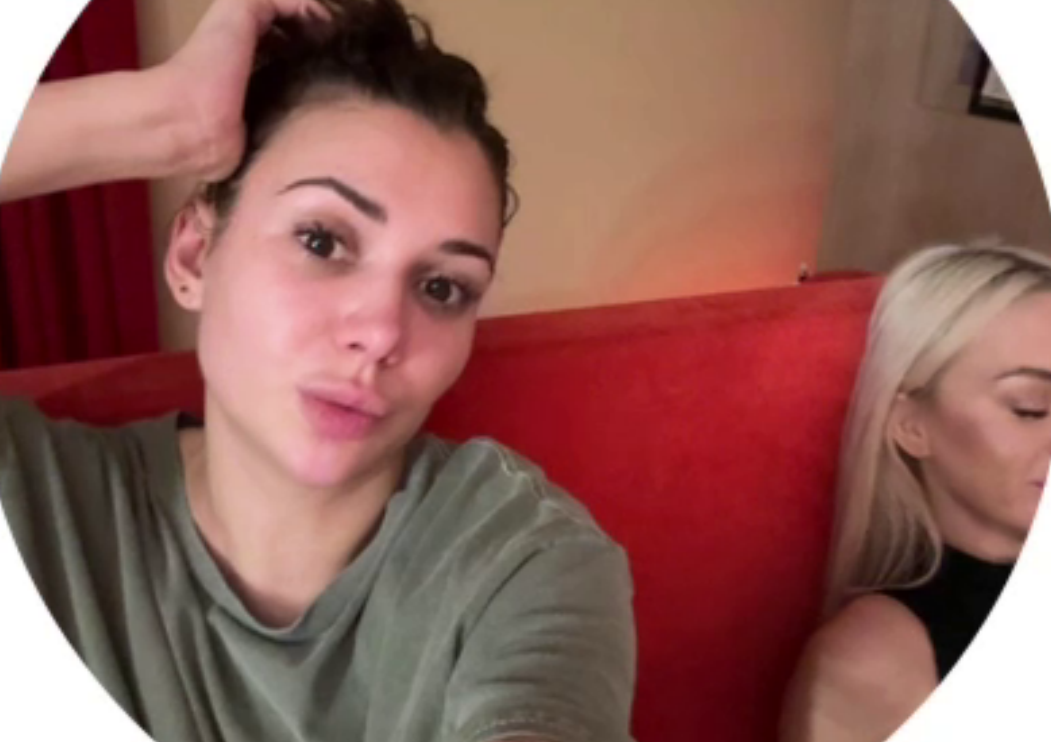 Елена Тепловодская и Катя Квашникова переехали в женскую спальню