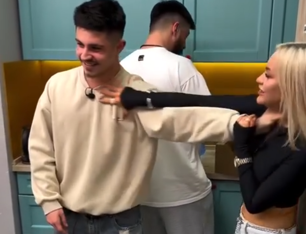 Рахимова и Гуранда устроили брачные игры