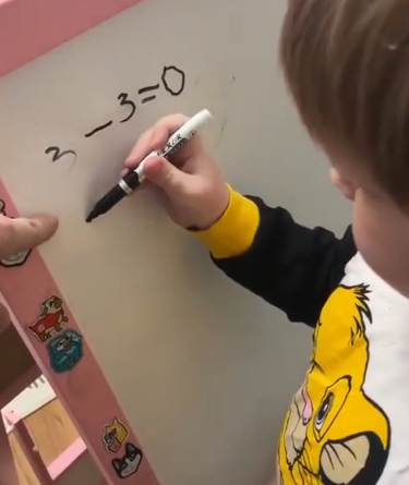 Иосиф Оганесян просит Сашу Черно забрать у него сына