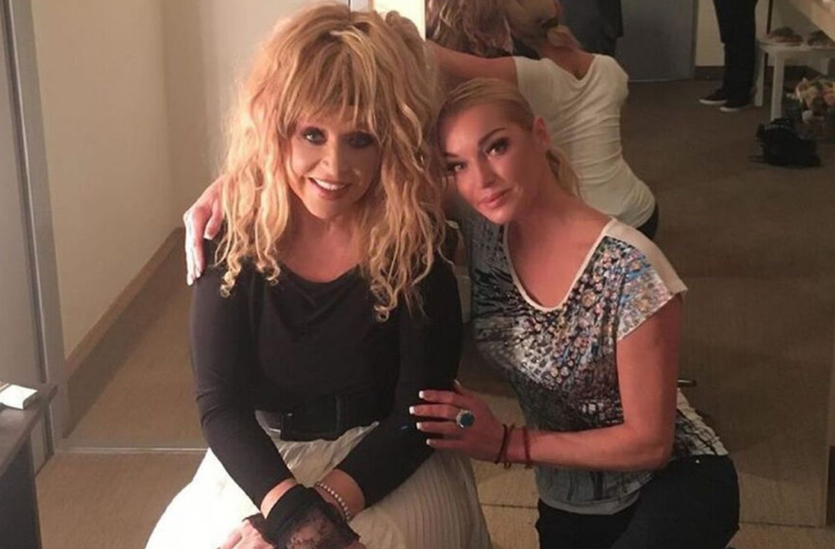 Анастасия Волочкова призналась в общении с Аллой Пугачевой Анастасия Волочкова призналась в общении с Аллой Пугачевой