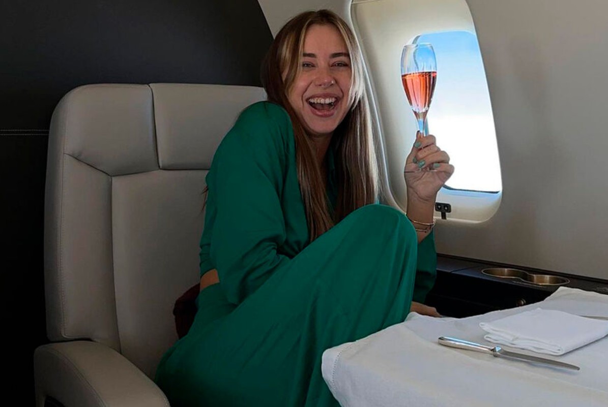 Саша Митрошина отметила Новый год под домашним арестом