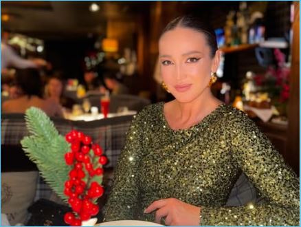 Ольга Бузова отмечает 10 лет сотрудничества со своим пиар-агентом Ольга Бузова отмечает 10 лет сотрудничества со своим пиар-агентом