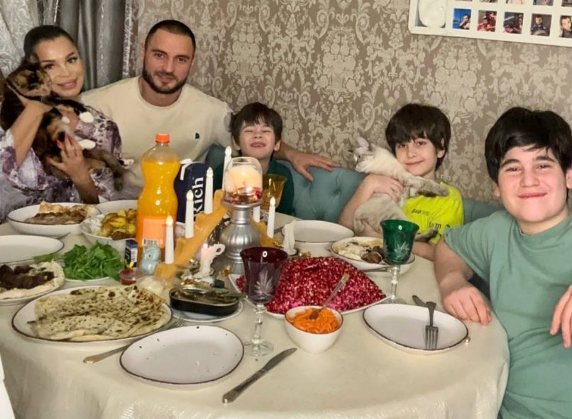 Избраннику Юлии Колисниченко досталось 3 бриллианта Избраннику Юлии Колисниченко досталось 3 бриллианта